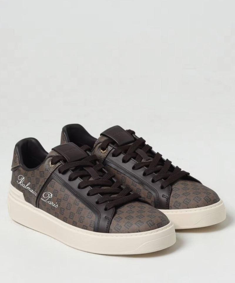 BALMAIN
Sneakers B-COURT