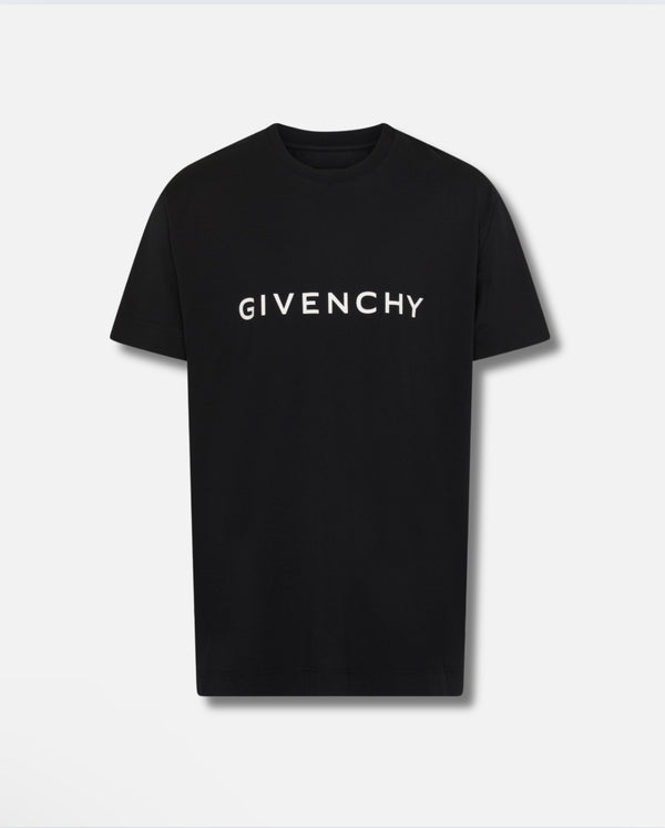 GIVENCHY
Archetype t-shirt